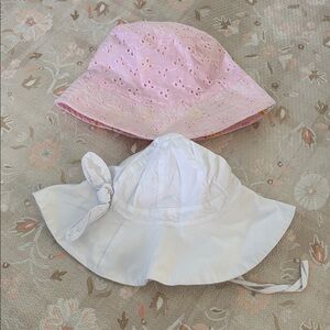 White Baby Sun Hat 6-12 Months & First Steps 12-24 months Bucket Hat Lot of 2